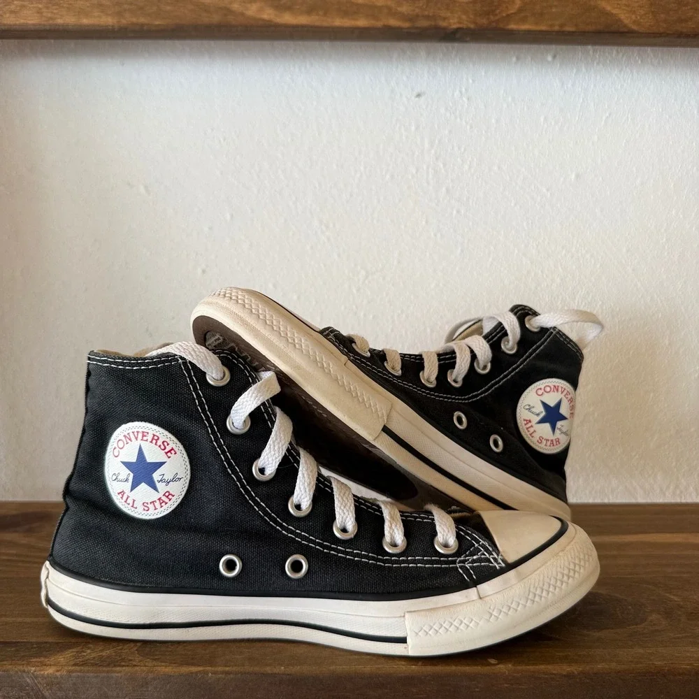 Converse Chuck Taylor All Star High Top Black Canvas Sneakers Youth US Size 2